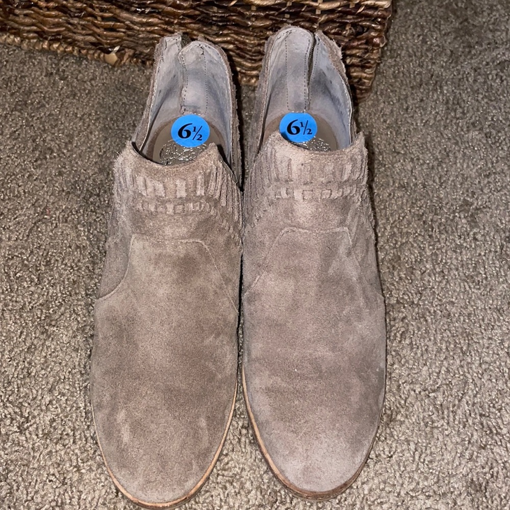 Vince Camuto booties